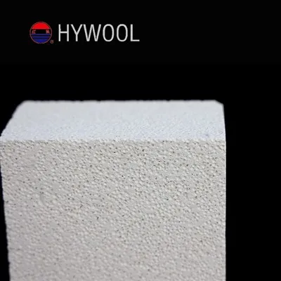 Isolerende brannmurstein